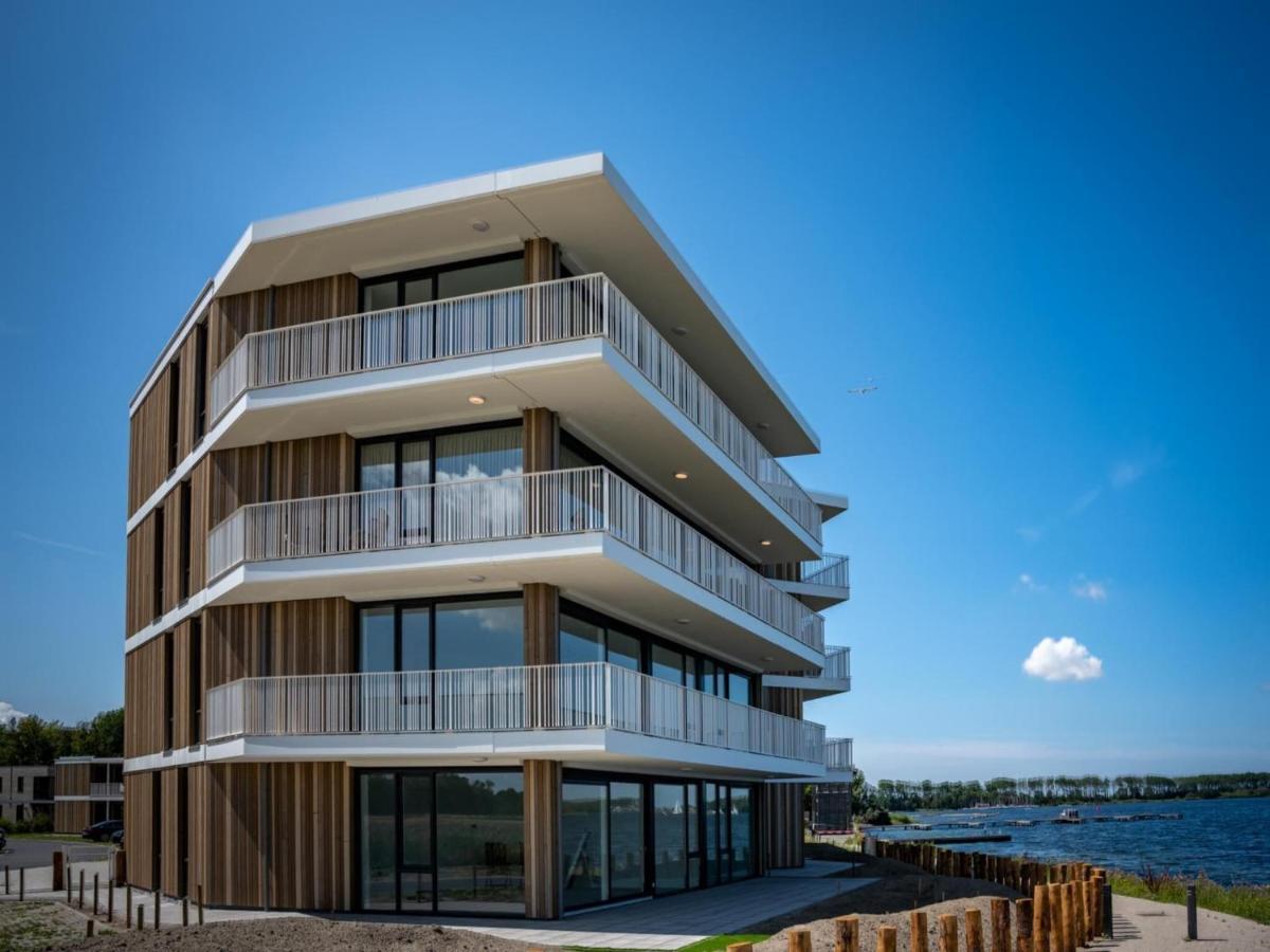 Spacious Waterfront Apartment Arnemuiden Exteriér fotografie